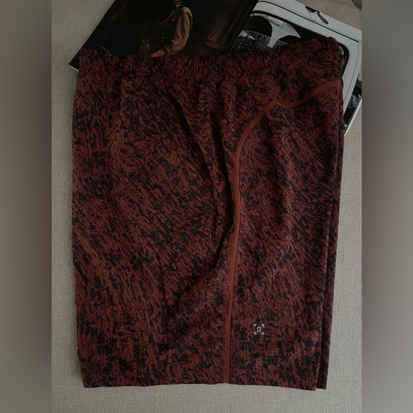 Lululemon Pace Breaker Lined Shorts 9” In Plateau Dark Terracotta Black Size XL - Picture 10 of 15